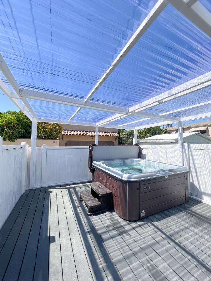 Luxury Villa With Hot Tub! Walk To Beach & Bars 롱비치 외부 사진
